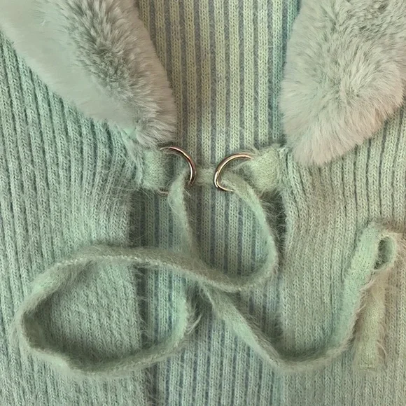 Bicolored knit set from The Ragged Priest - Picture 8 of 11